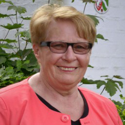  Hanni Stolz